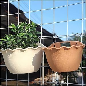 Wall hanging flower pot for wall, hanging garden pots, indoor or outdoor plant pots, hanging plant chalet, gardening container with wavy edge in plastic pottery style - Havana