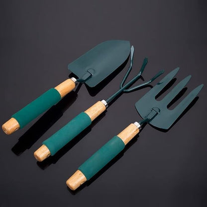 Gardening tools with a wooden handle (3-piece set) a very special 3-piece trowel set, suitable for all agricultural work, made of iron with a wooden handle.