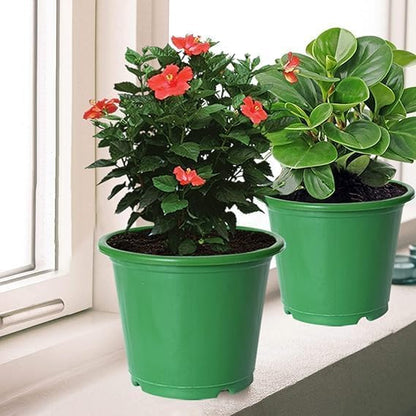 Green Plastic Flower Pots Set, Durable and Lightweight, Perfect for Flower Seedlings and Small Plants, Indoor and Outdoor Use, Plant Pot, Value Pack of 4, 18cm, Modern Design - Green.